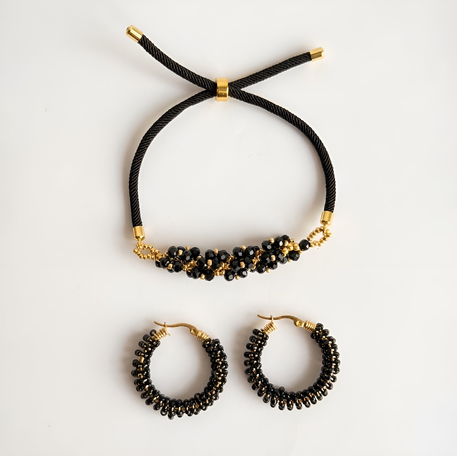 set-pulsera-arete-candonga-negro-02
